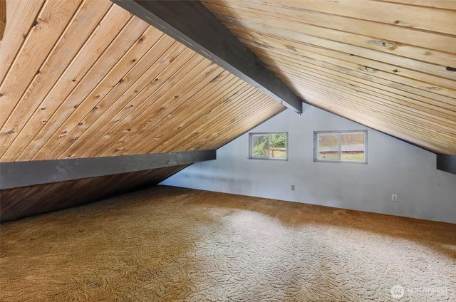 2020 S Lake Roesiger Road, Snohomish, WA 98290