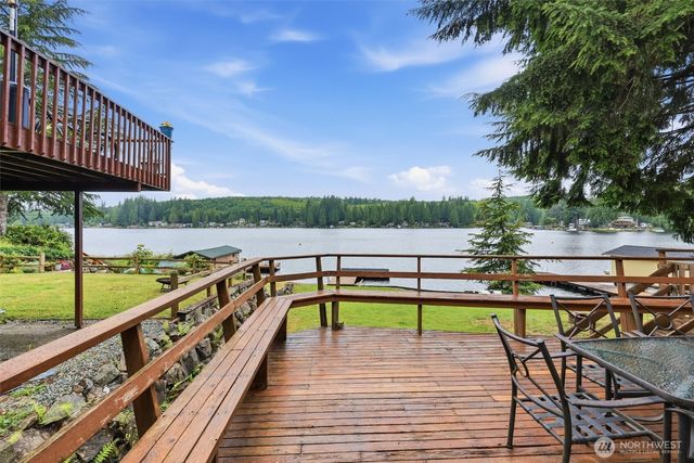2020 S Lake Roesiger Road, Snohomish, WA 98290