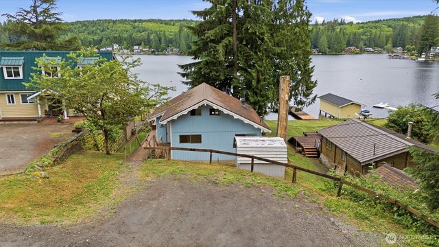 2020 S Lake Roesiger Road, Snohomish, WA 98290