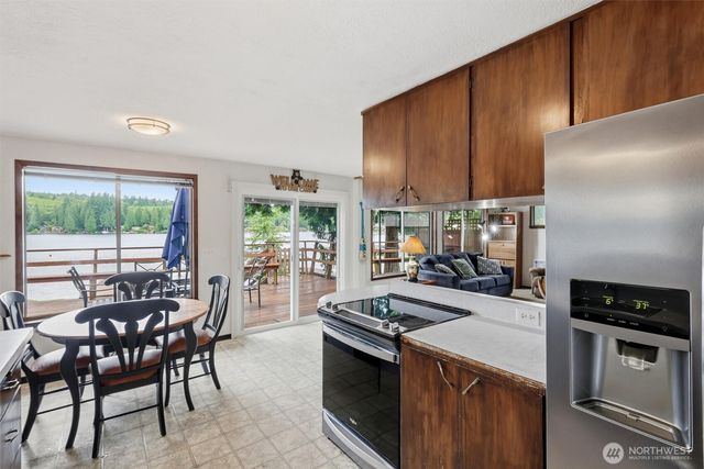 2020 S Lake Roesiger Road, Snohomish, WA 98290