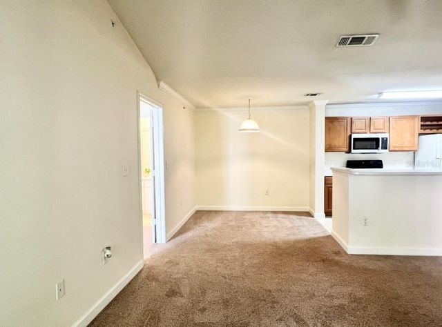 18469 BRIDLE CLUB DRIVE Building 3, Tampa, FL 33647