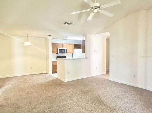 18469 BRIDLE CLUB DRIVE Building 3, Tampa, FL 33647