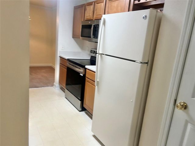 18469 BRIDLE CLUB DRIVE Building 3, Tampa, FL 33647