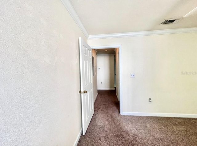 18469 BRIDLE CLUB DRIVE Building 3, Tampa, FL 33647