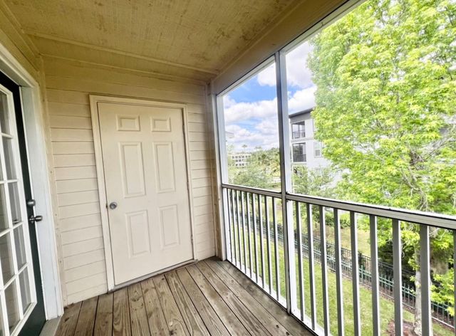 18469 BRIDLE CLUB DRIVE Building 3, Tampa, FL 33647