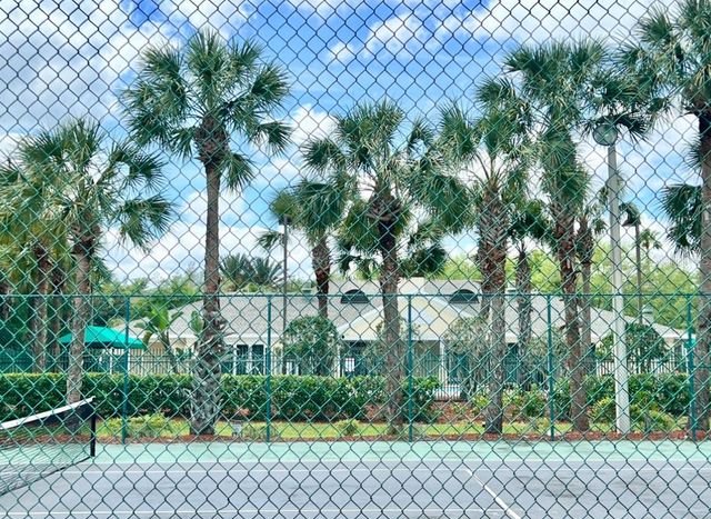 18469 BRIDLE CLUB DRIVE Building 3, Tampa, FL 33647