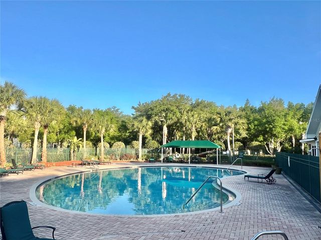 18469 BRIDLE CLUB DRIVE Building 3, Tampa, FL 33647