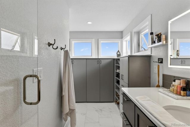 6601 Fern Drive, Denver, CO 80221