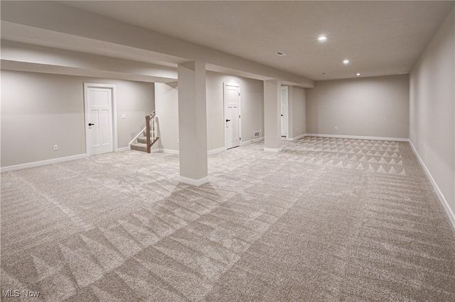 6035 Woodland Bend Drive, North Royalton, OH 44133