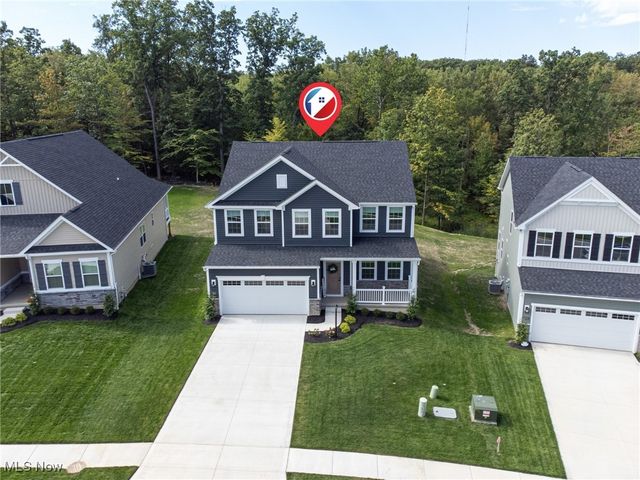 6035 Woodland Bend Drive, North Royalton, OH 44133