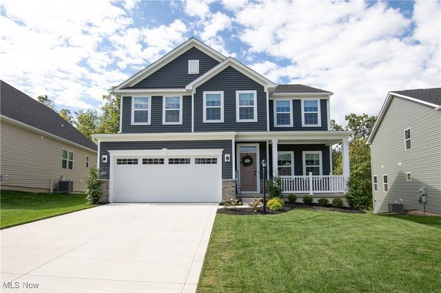 6035 Woodland Bend Drive, North Royalton, OH 44133