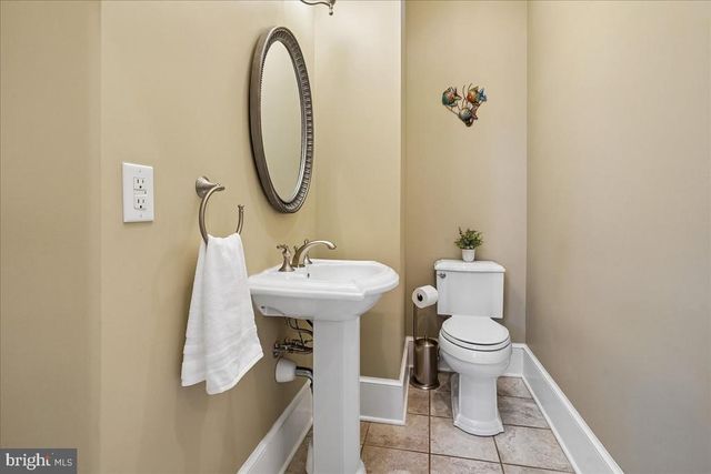 128 OLIVE BRANCH CT, Bumpass, VA 23024