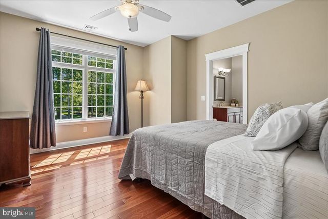 128 OLIVE BRANCH CT, Bumpass, VA 23024