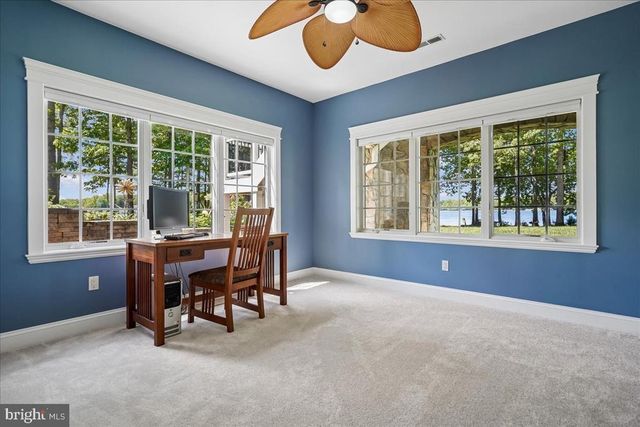 128 OLIVE BRANCH CT, Bumpass, VA 23024