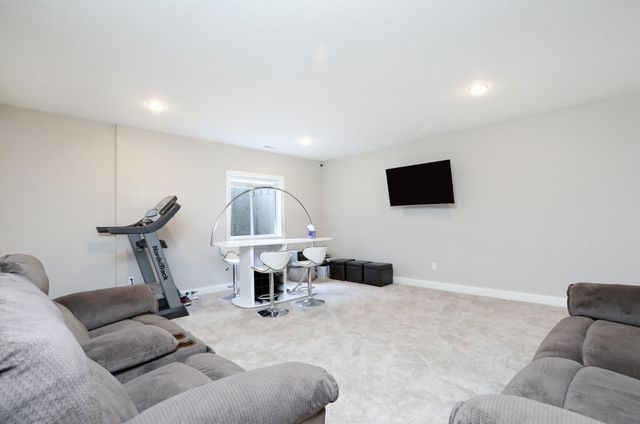 2817 Clayton Drive, Ames, IA 50010