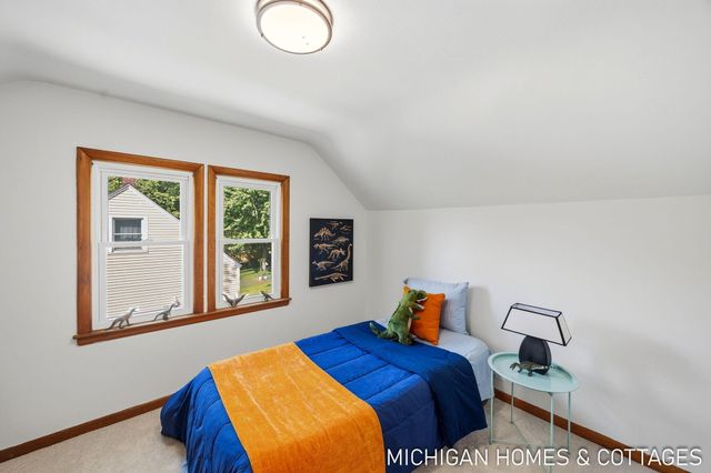 10671 Chicago Drive, Zeeland, MI 49464
