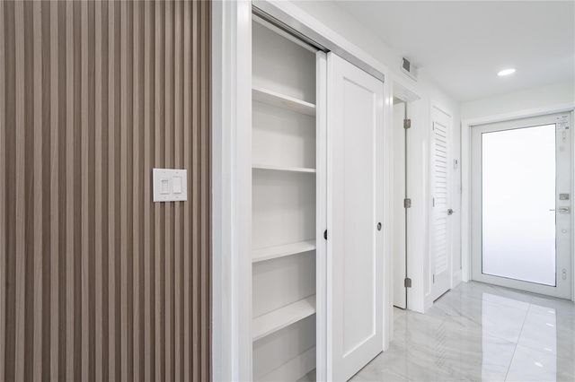 8900 Washington Boulevard 418, Pembroke Pines, FL 33025