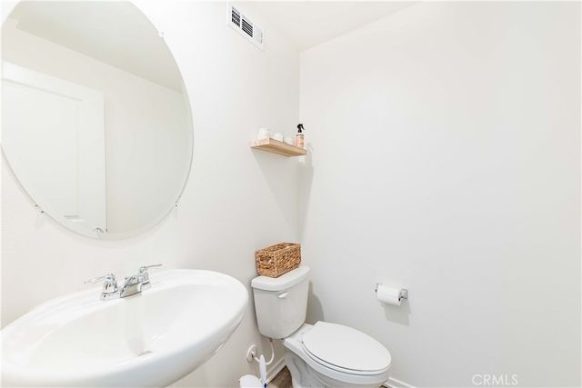 30779 Le Baron Court, Winchester, CA 92596