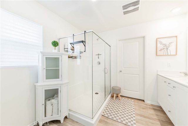 30779 Le Baron Court, Winchester, CA 92596