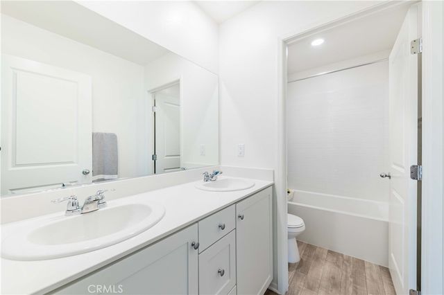 30779 Le Baron Court, Winchester, CA 92596