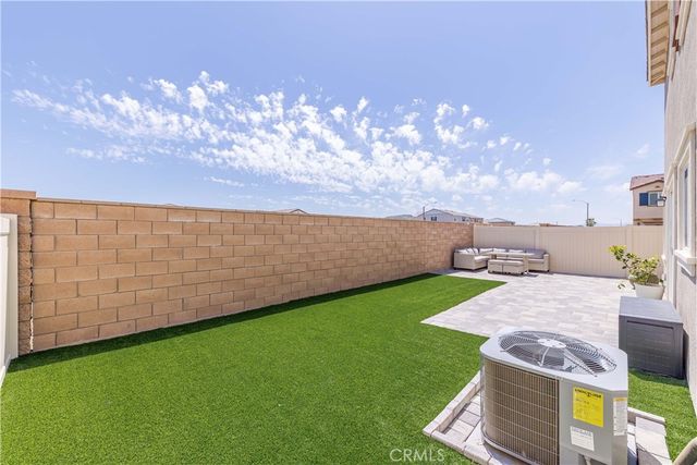 30779 Le Baron Court, Winchester, CA 92596