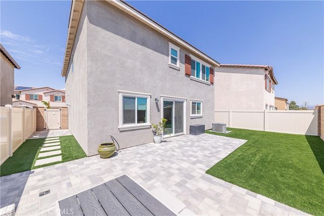 30779 Le Baron Court, Winchester, CA 92596