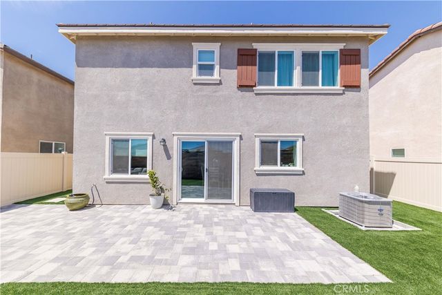 30779 Le Baron Court, Winchester, CA 92596