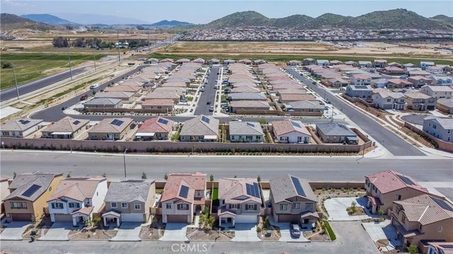 30779 Le Baron Court, Winchester, CA 92596