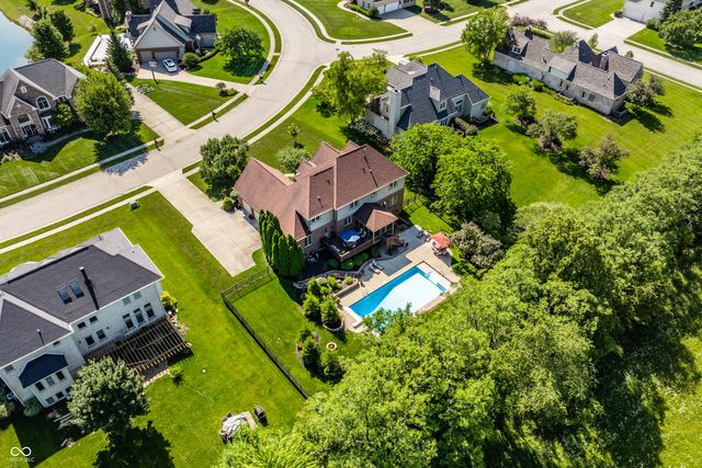 12322 Gaskin Way, Carmel, IN 46032
