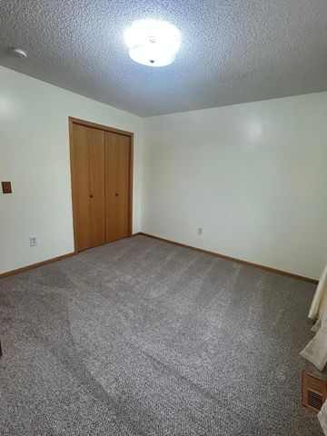 30204 118th Street NW, Princeton, MN 55371
