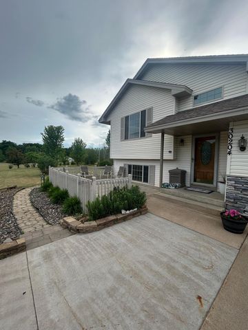 30204 118th Street NW, Princeton, MN 55371