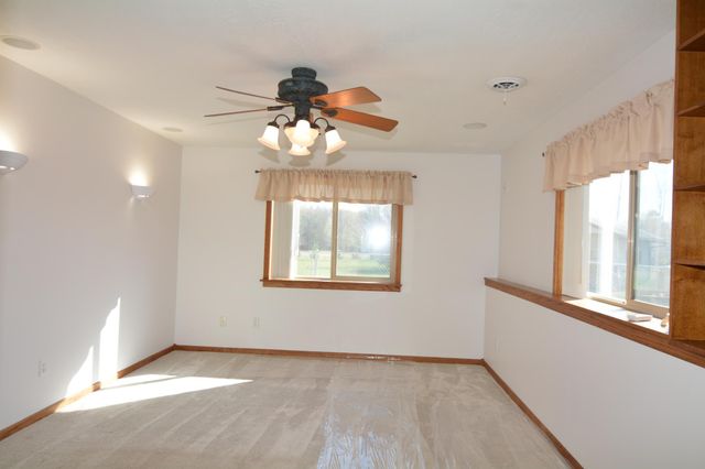 30204 118th Street NW, Princeton, MN 55371
