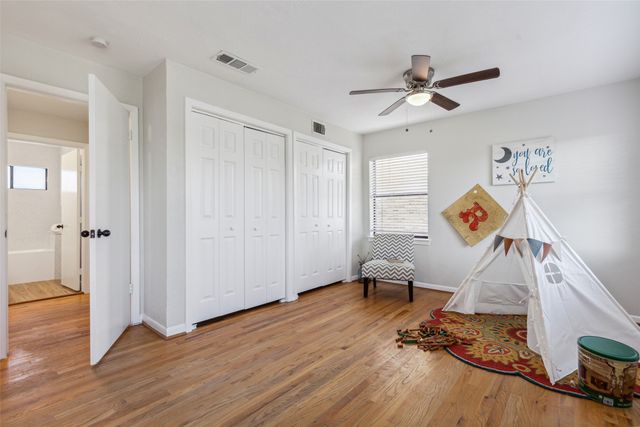 10811 Mandalay Drive, Dallas, TX 75228