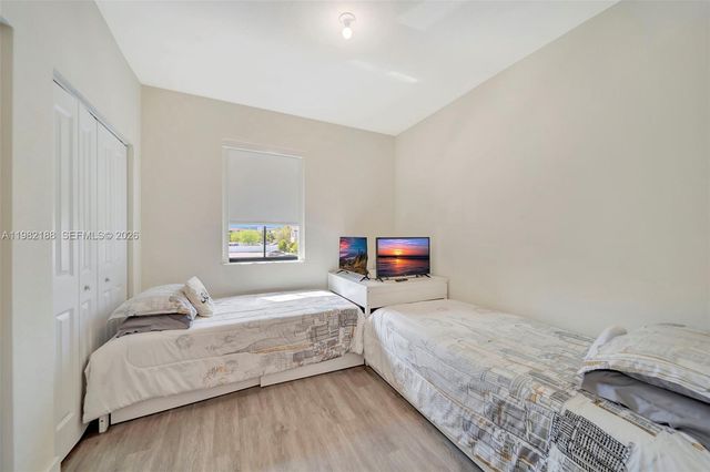 11295 W 34th Way, Hialeah Gardens, FL 33018