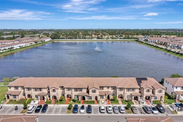 11295 W 34th Way, Hialeah Gardens, FL 33018