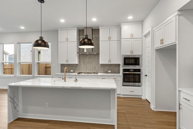 508 Lariat Loop, Liberty Hill, TX 78642
