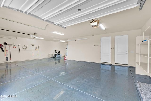 44305 N 1ST Drive, New River, AZ 85087