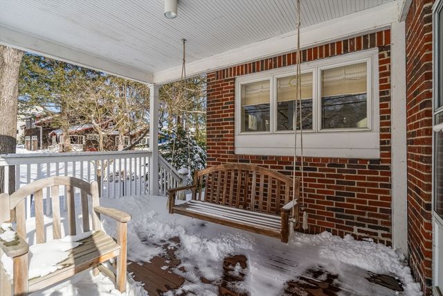 126 Beethoven Ave, Newton, MA 02468
