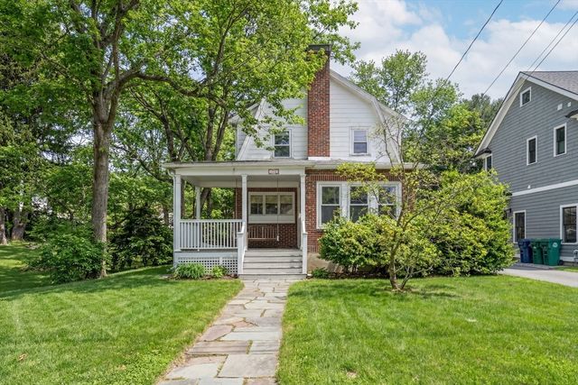 126 Beethoven Ave, Newton, MA 02468