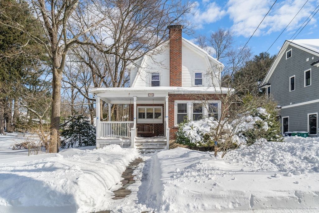 126 Beethoven Ave, Newton, MA 02468