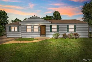 2905 Gladwood Drive, Oakville, MO 63129