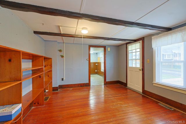 107 County Route 22, Johnson, NY 10933