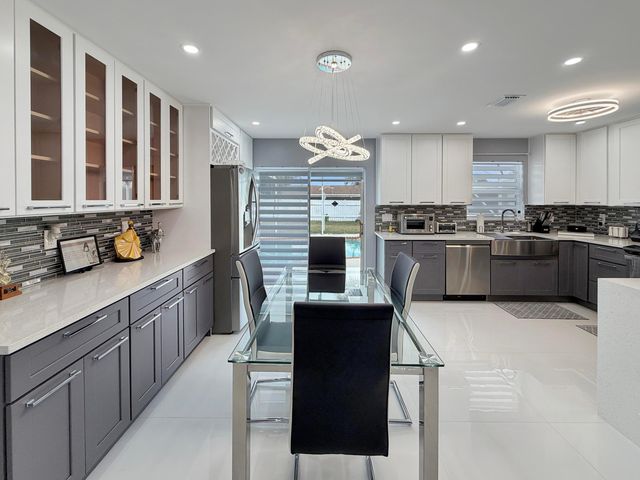 110 Bobwhite Road, Royal Palm Beach, FL 33411