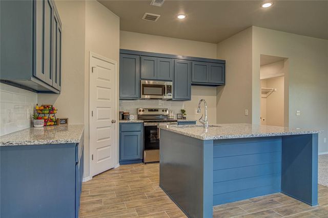 2813 Scissortail Boulevard, Chickasha, OK 73018