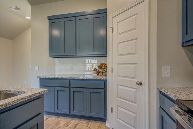 2813 Scissortail Boulevard, Chickasha, OK 73018