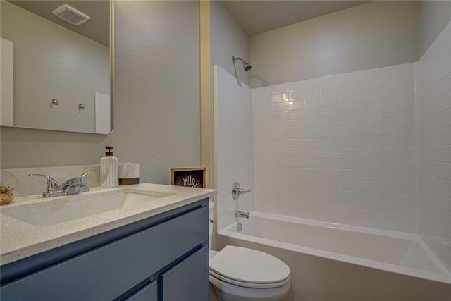 2813 Scissortail Boulevard, Chickasha, OK 73018