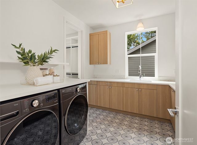 1632 167th Avenue NE, Bellevue, WA 98008