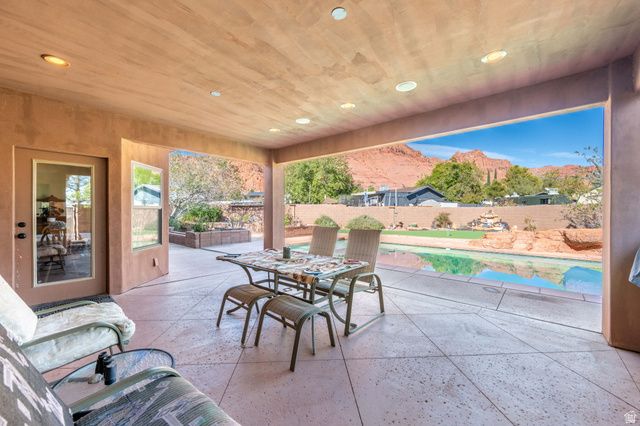 155 E 200 N, Ivins, UT 84738