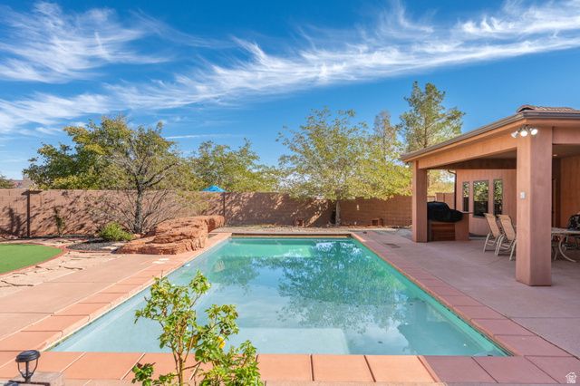 155 E 200 N, Ivins, UT 84738