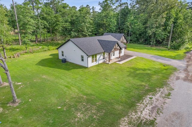 141 Summer Place, Livingston, TX 77351